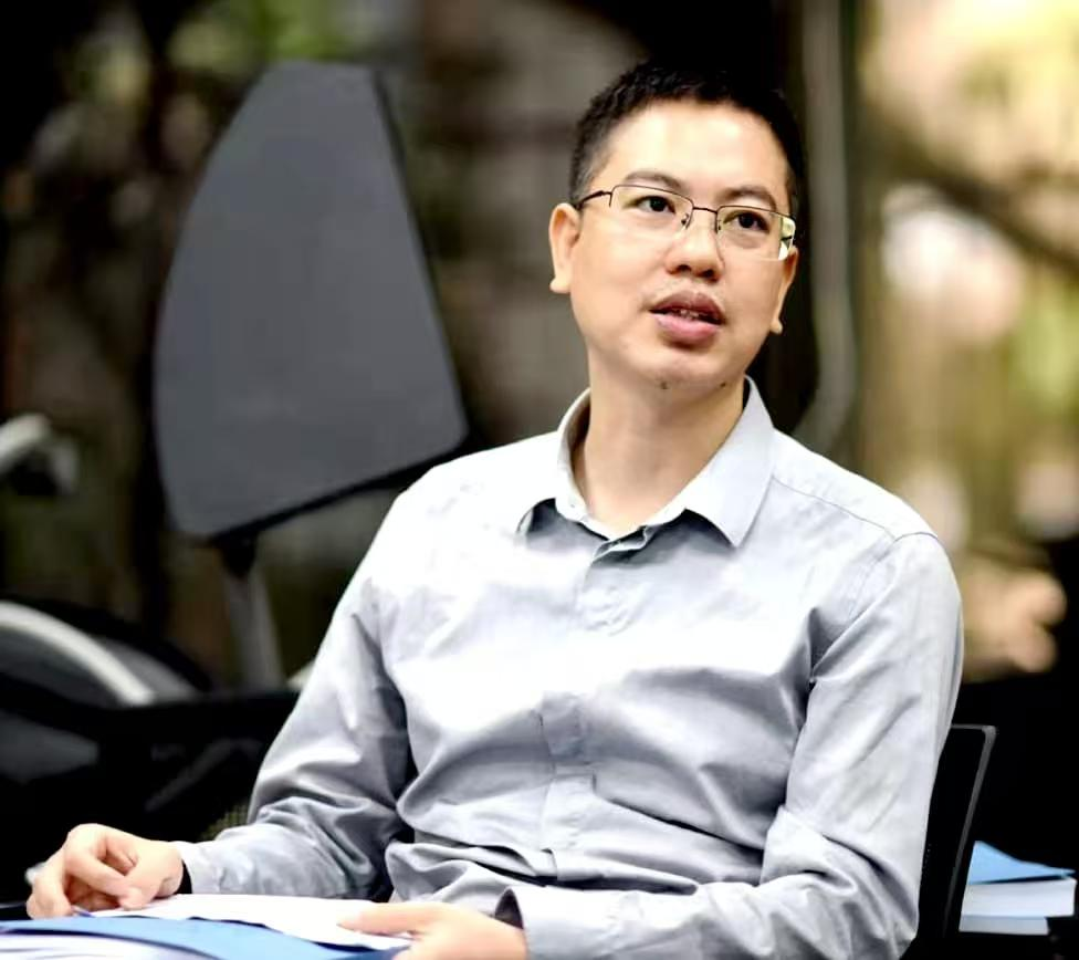 机器人兴起与劳动力市场结构性变迁