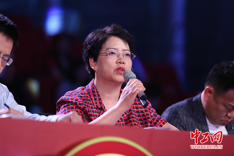 杨冬梅教授应邀担任"劳动筑梦"全国职工演讲比赛评委