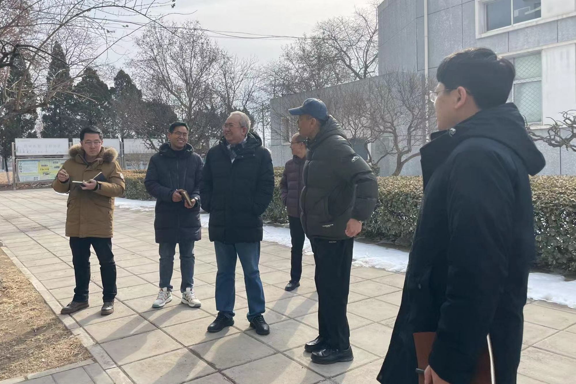 学校领导率队开展两校区消防安全检查
