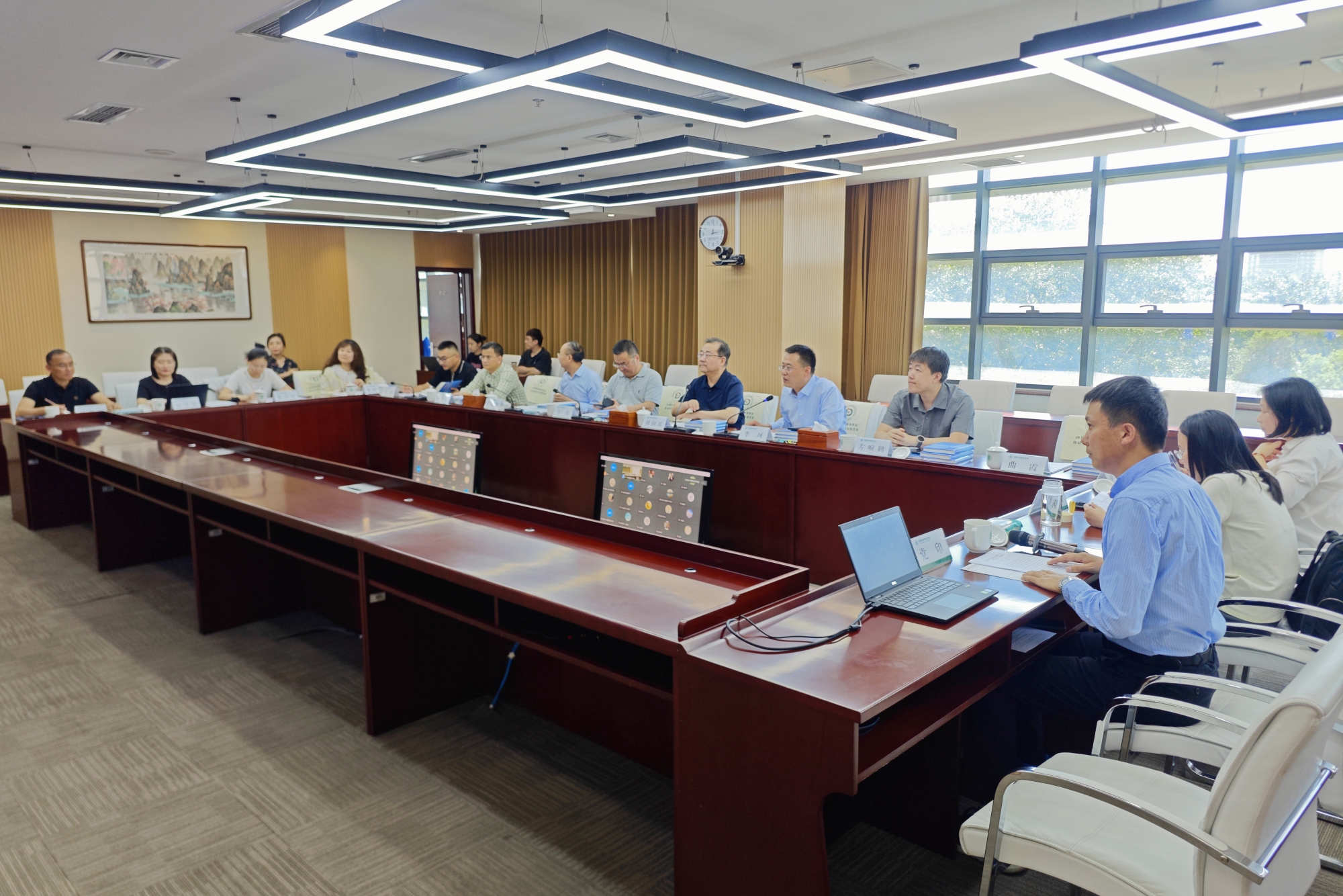 《中国劳动教育发展报告(2024)》编写大纲研讨会在我校举办