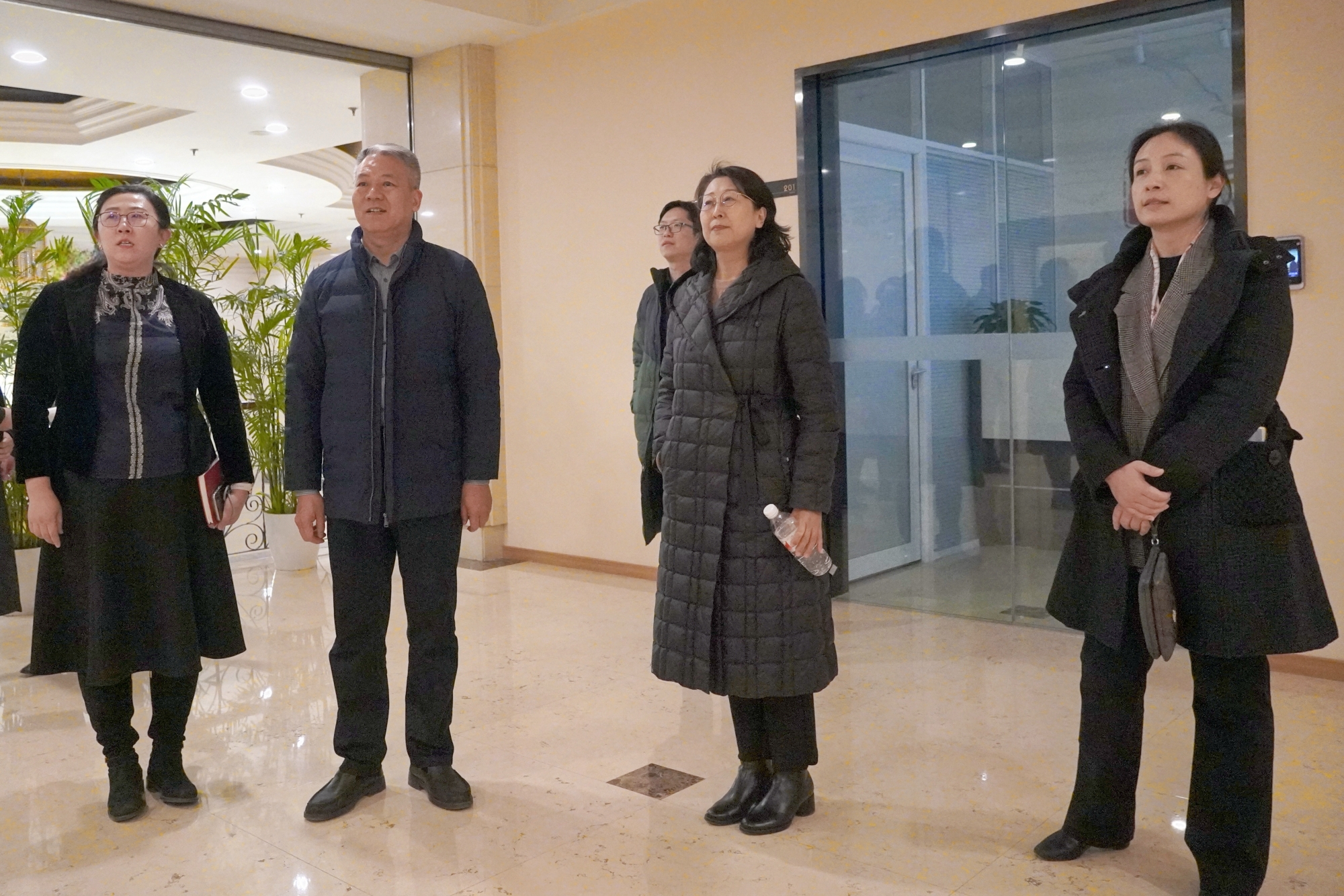 学校开展文化育人调研实践活动