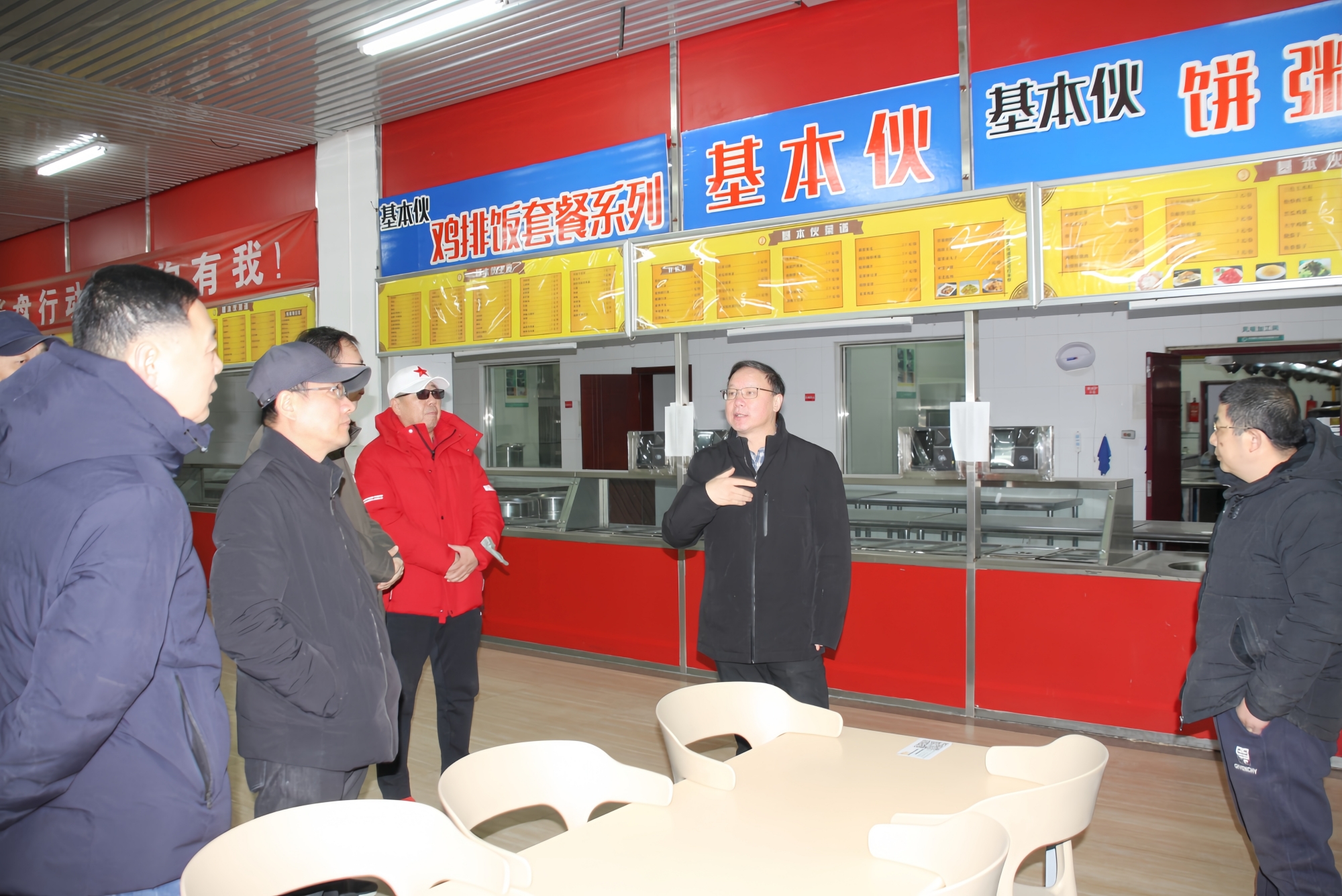 吴万雄副校长赴涿州校区检查开学前准备工作
