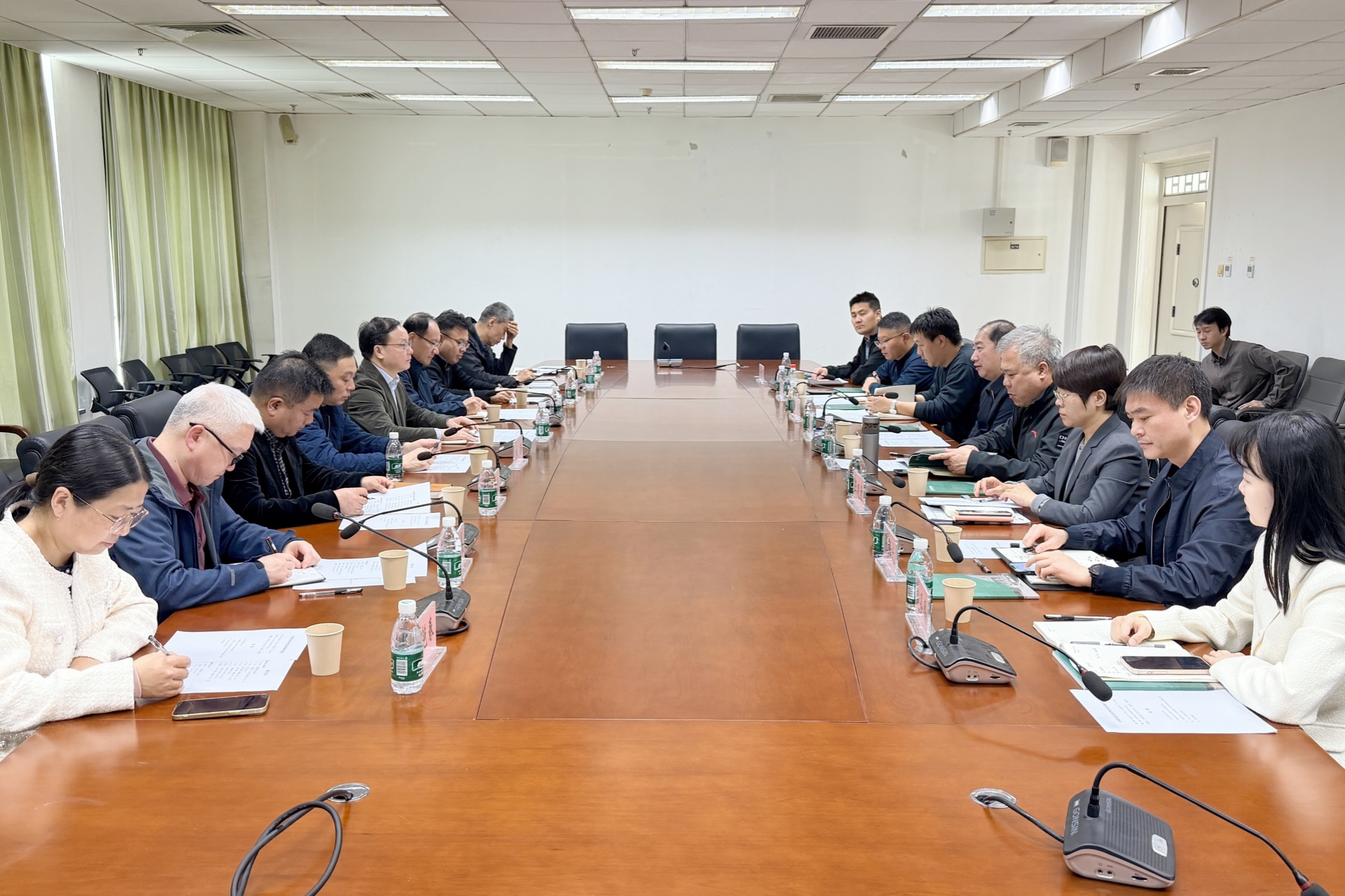 吴万雄副校长一行赴首都师范大学良乡校区开展调研交流