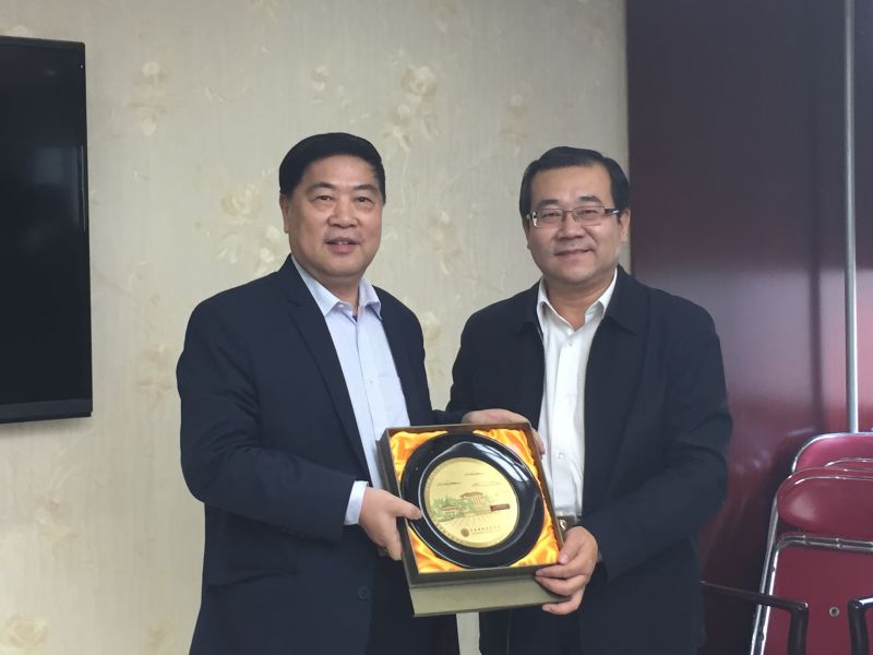 刘向兵校长一行拜会中国高等教育学会瞿振元会长