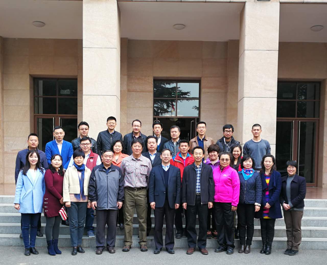 我校召开体育委员会第二届第十次全体理事会