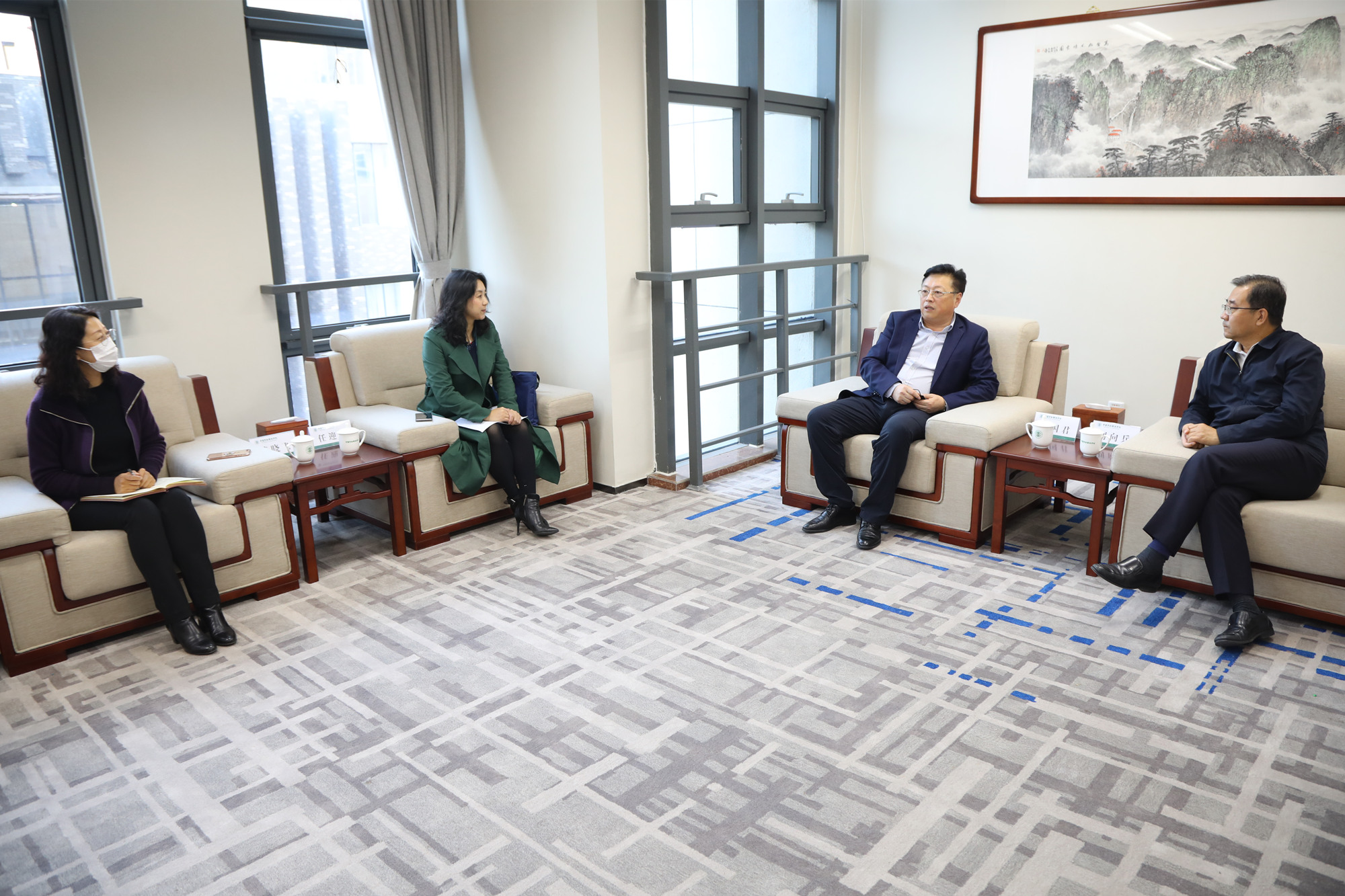 黑龙江省总工会一行来校访问交流