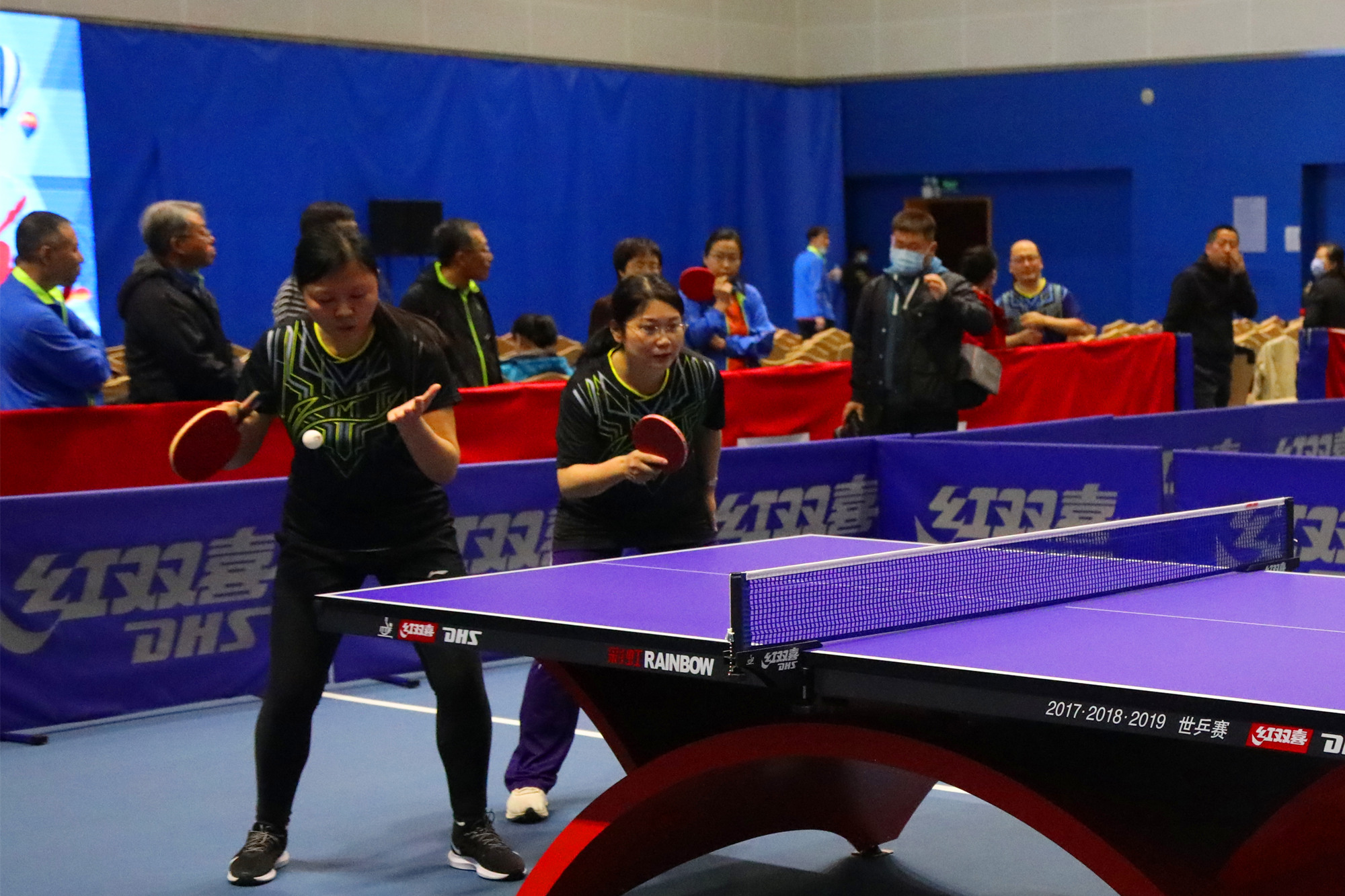 我校组织教职工参加全总机关和直属单位第五届职工乒乓球比赛