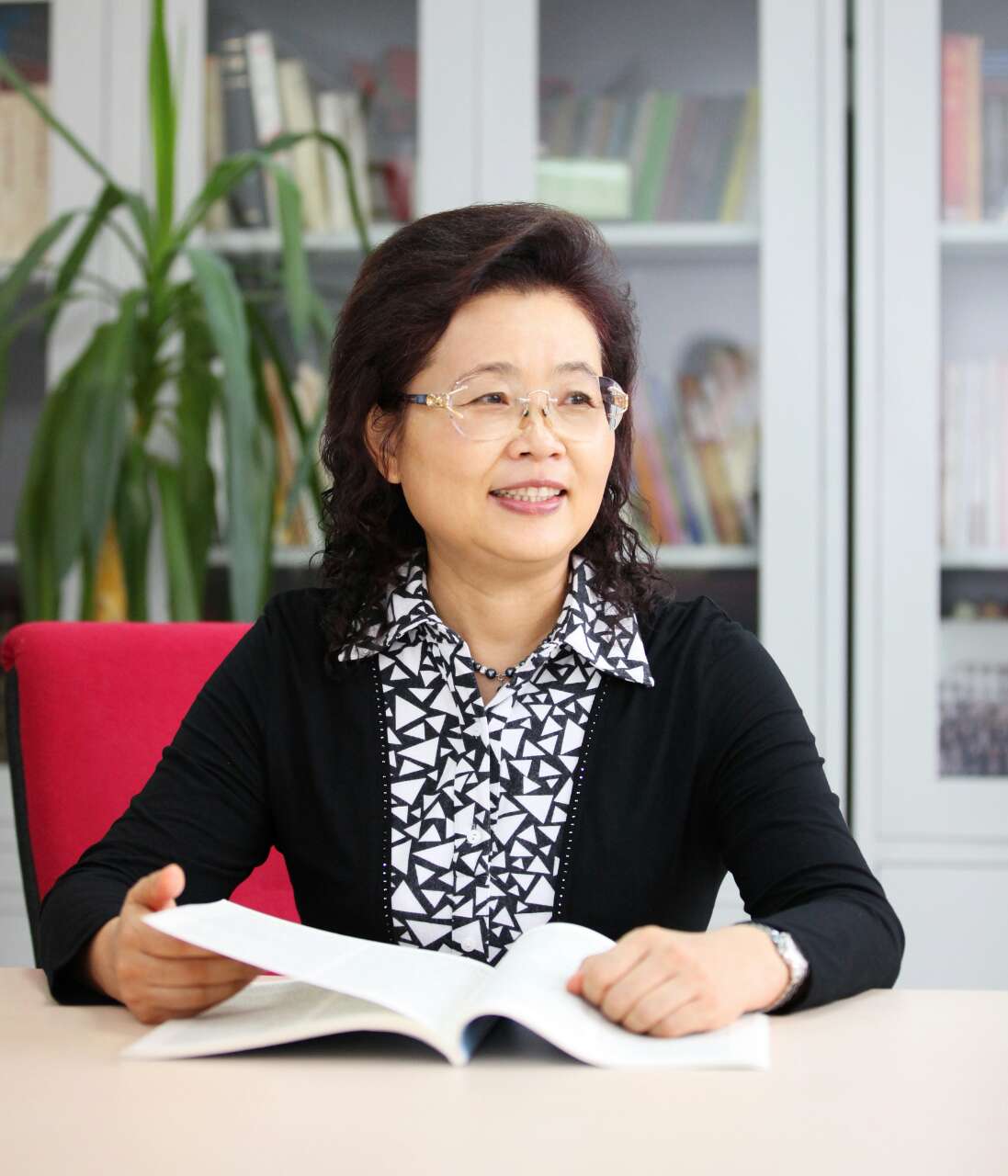 劳动经济学名家进校园系列讲座 ——“为校庆70周年献礼”  第一讲：建国70年来农民收入变化研究